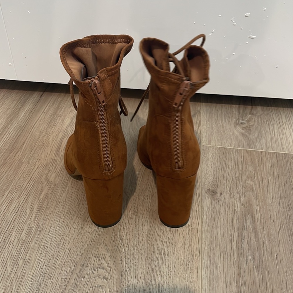 Open toe booties - Picture 3 of 4